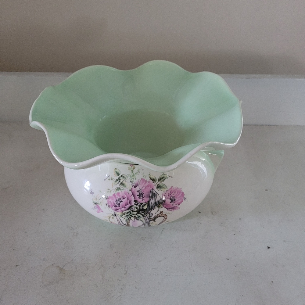 2 pieces Planter, manifique handmade flower pot